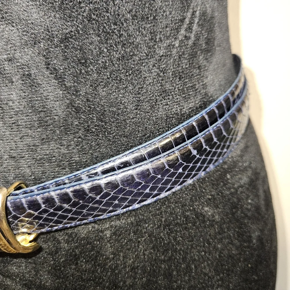Vintage Women's Leather Shop Navy Blue Snakeskin Embellished Buckle Belt Size L